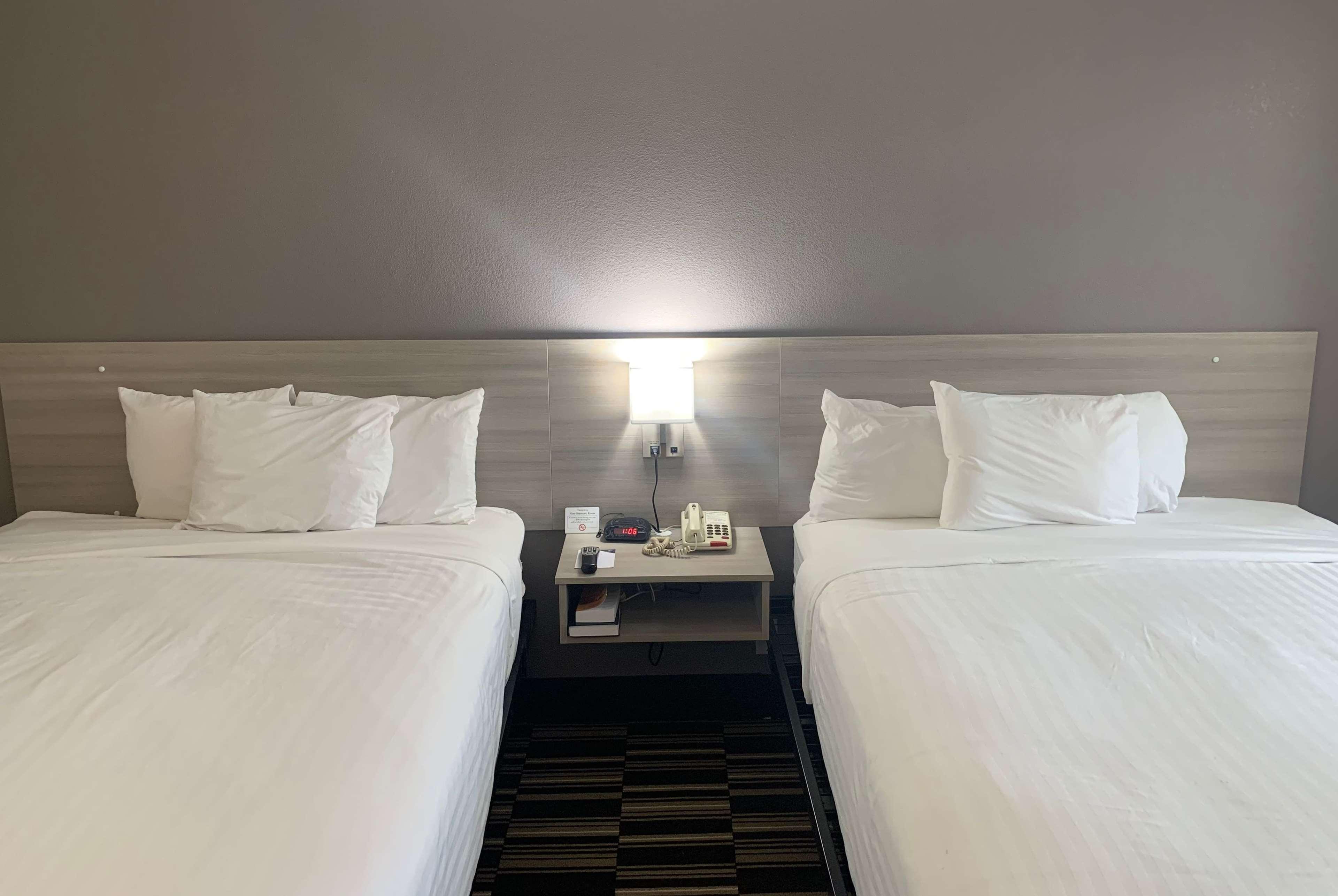 Microtel Inn By Wyndham Charlotte Airport Zewnętrze zdjęcie