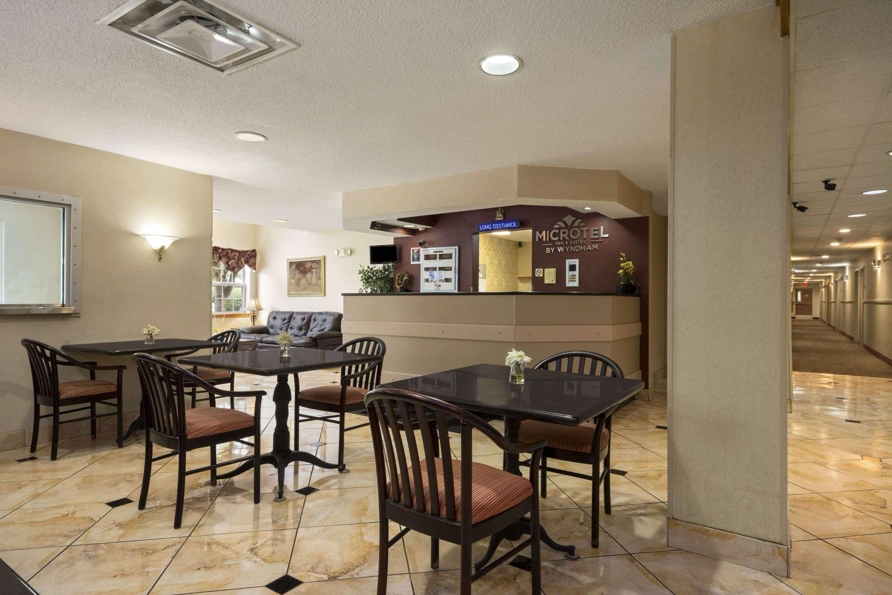 Microtel Inn By Wyndham Charlotte Airport Zewnętrze zdjęcie